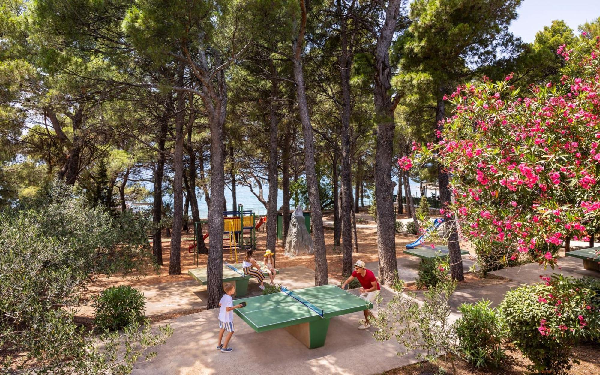 Sunny By Valamar Hotel